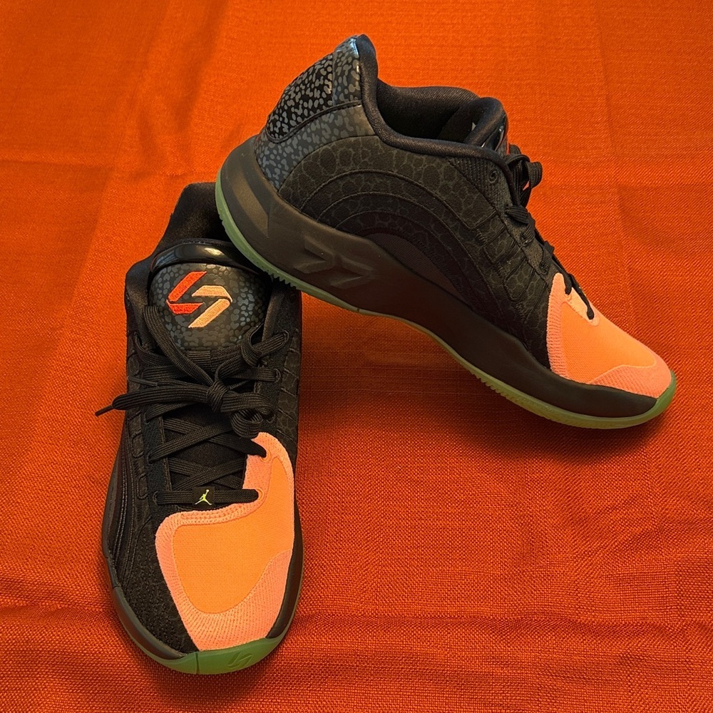 Nike-Jordan Luka 4 Gone men size 11